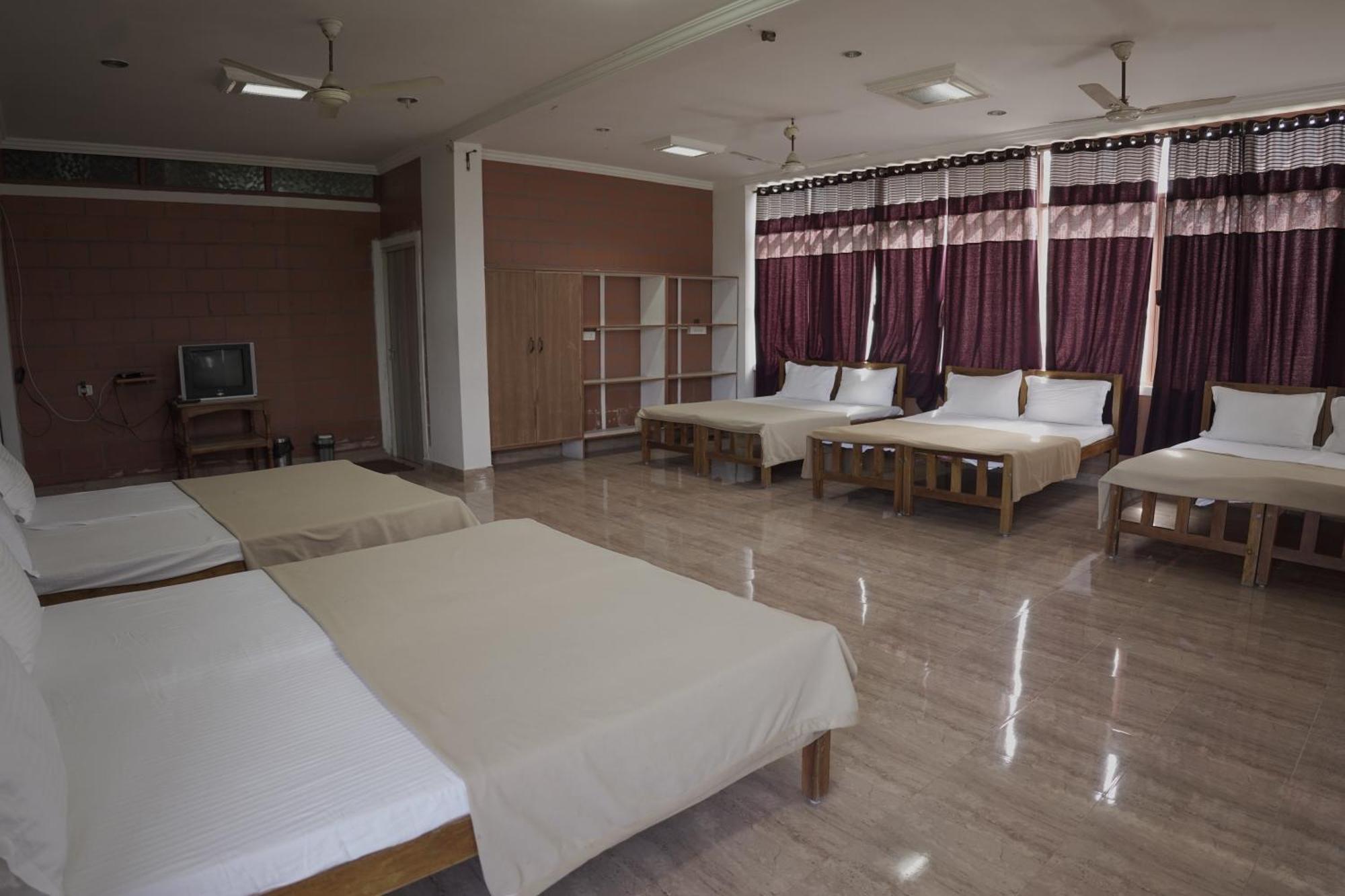 The Nest Inn Resort 马西尼古蒂 外观 照片