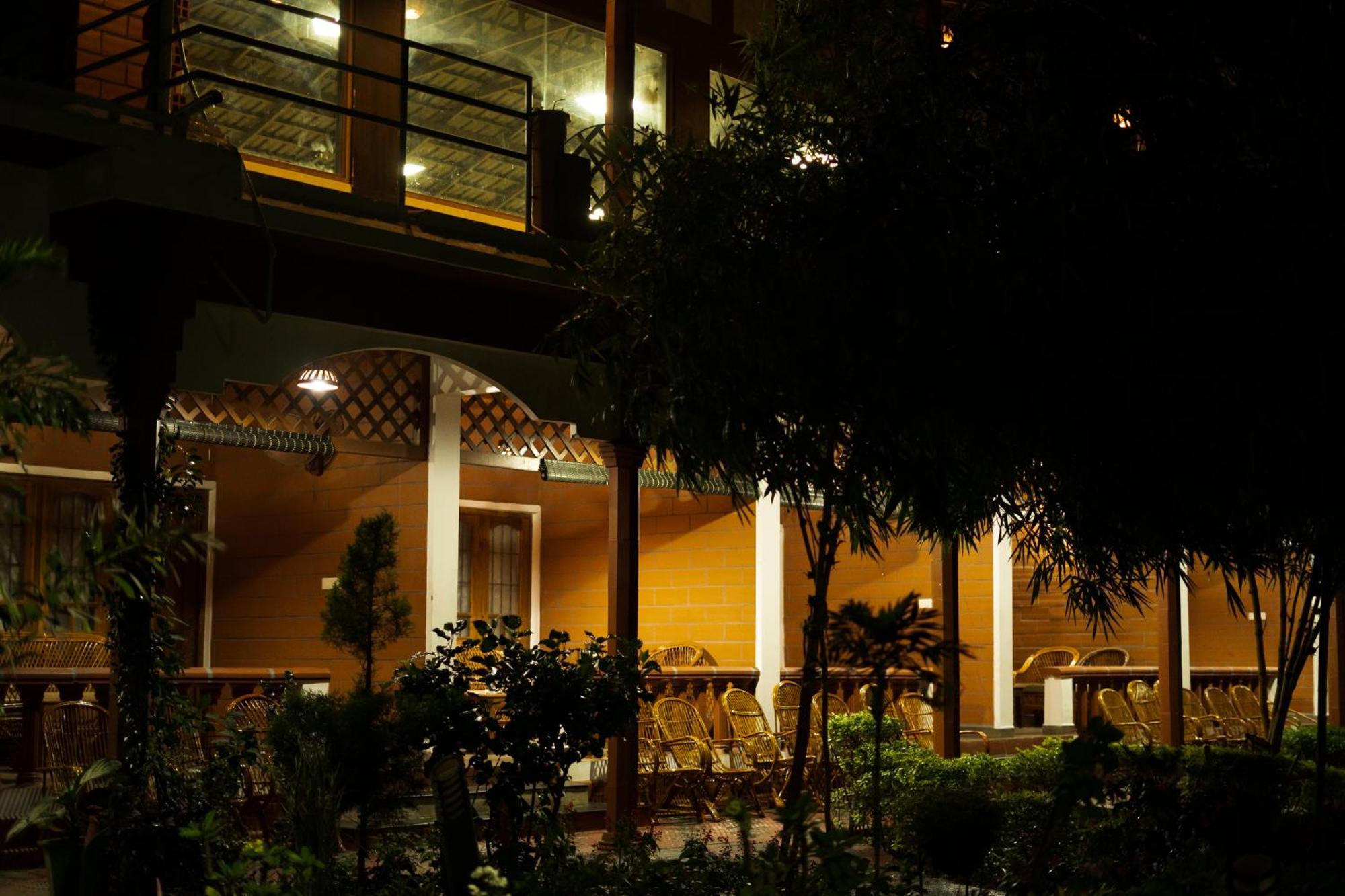 The Nest Inn Resort 马西尼古蒂 外观 照片